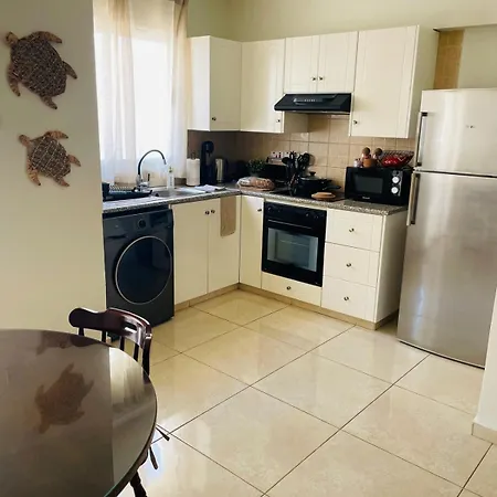 アパート In Harmony パラリムニ